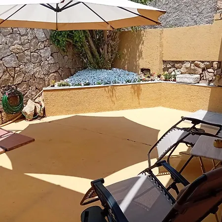 Casa de hóspedes Benjamin 3*